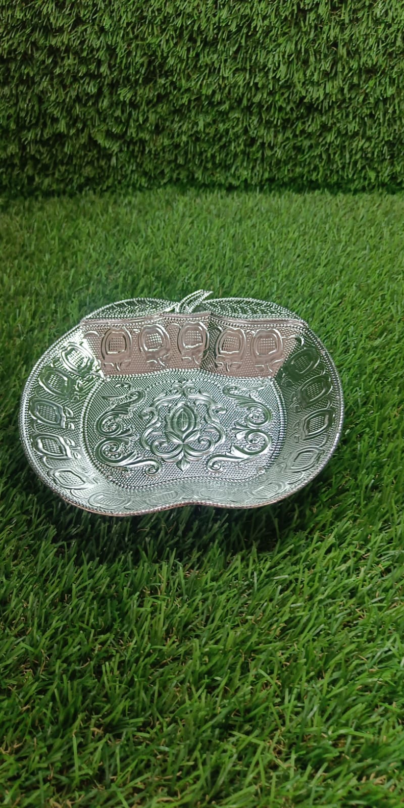 5479 DECORATIVE MUKHWAS SERVING TRAY SERVING MUKHWAS PLATE FANCY CANDY TRAY DRY FRUIT SERVING TRAY (2 Pc Set) 5479 DECORATIVE MUKHWAS SERVING TRAY SERVING MUKHWAS PLATE FANCY CANDY TRAY DRY FRUIT SERVING TRAY (2 Pc Set)